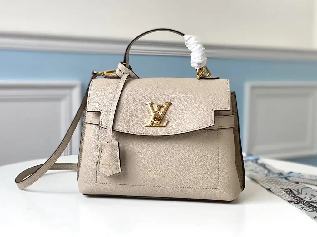 First bag ru VUITTON EVER LOCKME MM BB LOUIS 0620